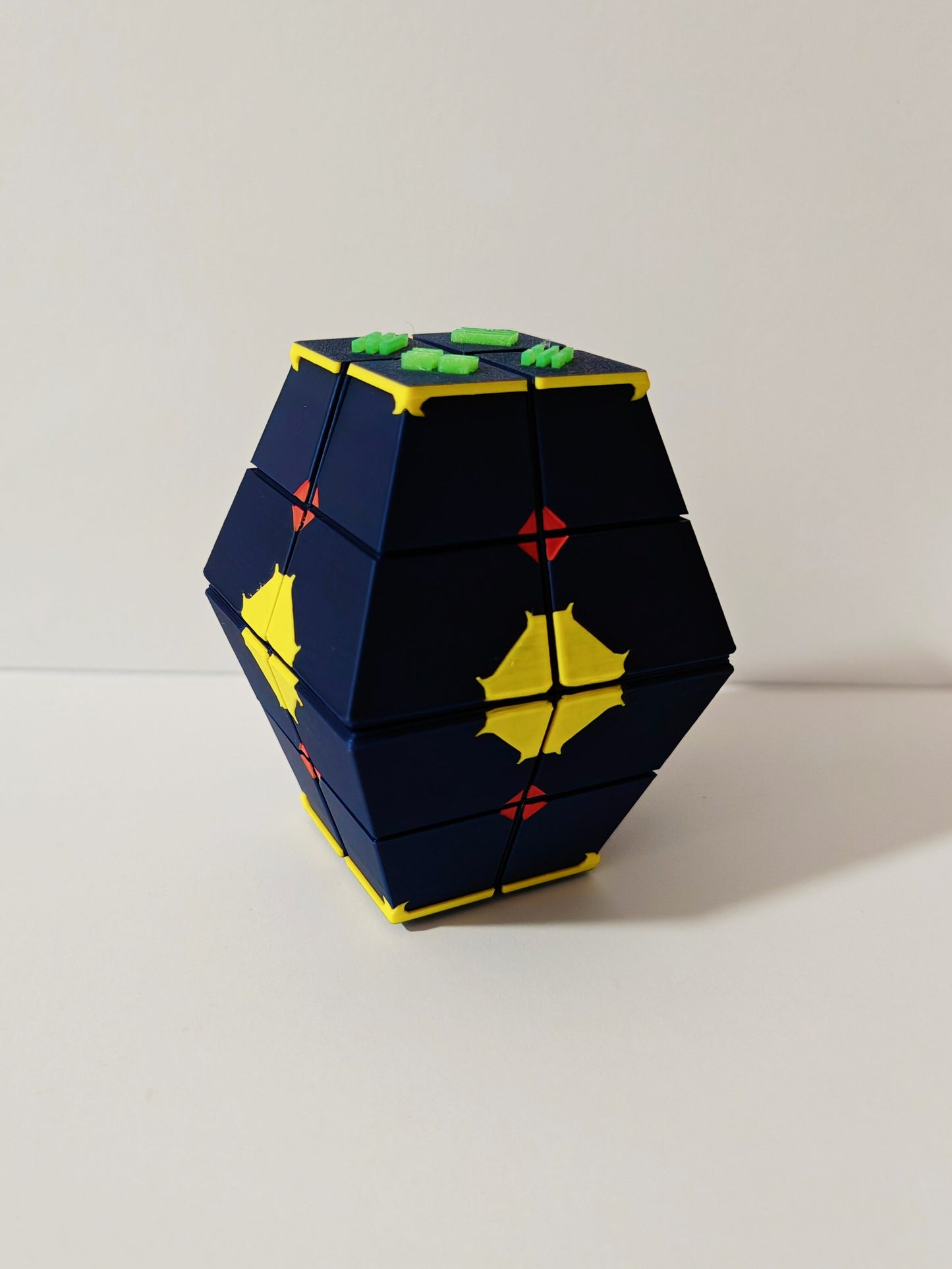 nteractive Demon Portal Puzzle Box - Twistable 1:1 Prop Replica with Rotating Layers