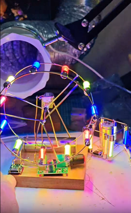 The Radiant Ferris Wheel: A Complete DIY Desktop Maker Kit