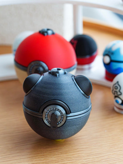 3D Printed Magnetic Poké Ball Replica | Openable Storage Prop Box (7.2cm)
