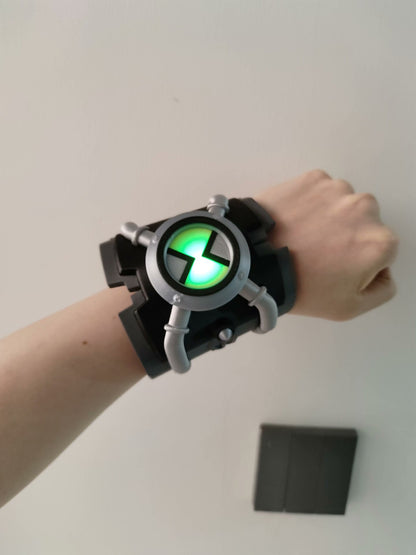 Alien Hero Transformation Watch Prop - Spring-Loaded Pop-Up with Magnetic LEDs (V1 Style)