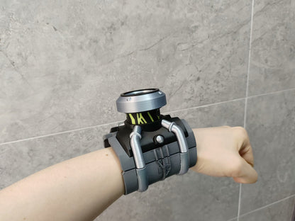 Real Smartwatch Screen Alien Hero Watch: Fully Functional Live Display (Includes Samsung Galaxy Watch)