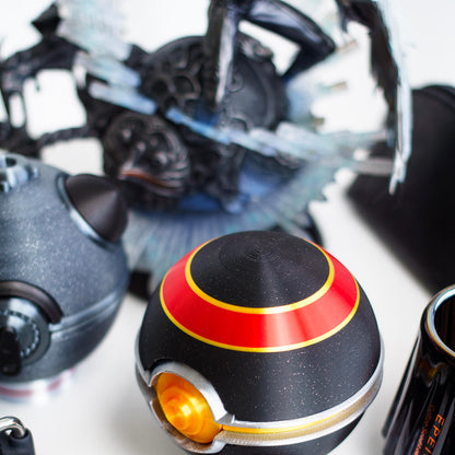 3D Printed Magnetic Poké Ball Replica | Openable Storage Prop Box (7.2cm)