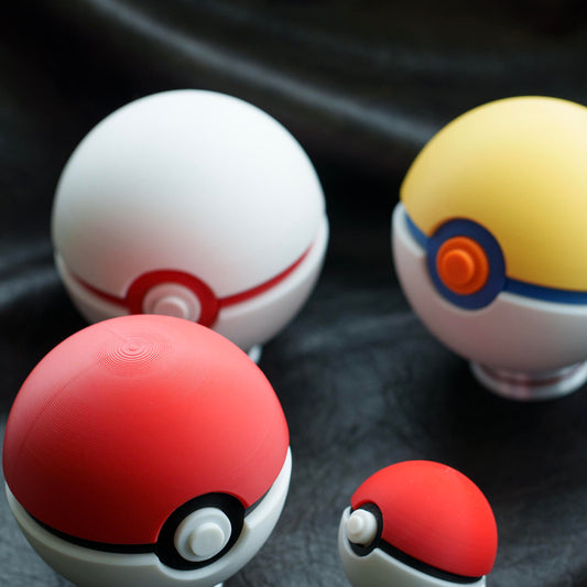 3D Printed Magnetic Poké Ball Replica | Openable Storage Prop Box (7.2cm)