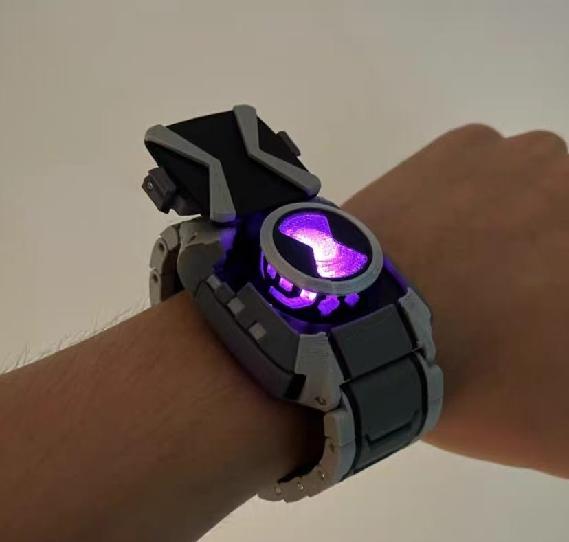 Alien Hero Transformation Device - Custom 3D Printed LED Wearable Prop
