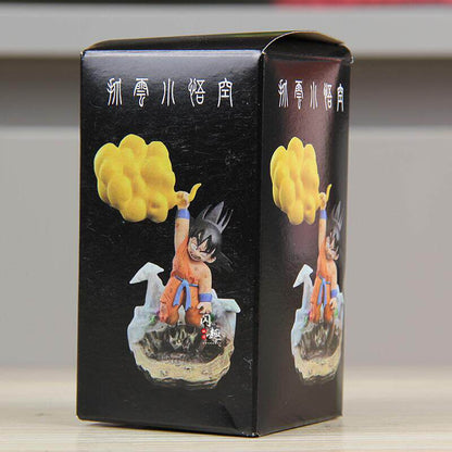 Classic Anime Kid Goku Battle-Damaged Flying Nimbus Figure - Desktop Diorama (10cm)