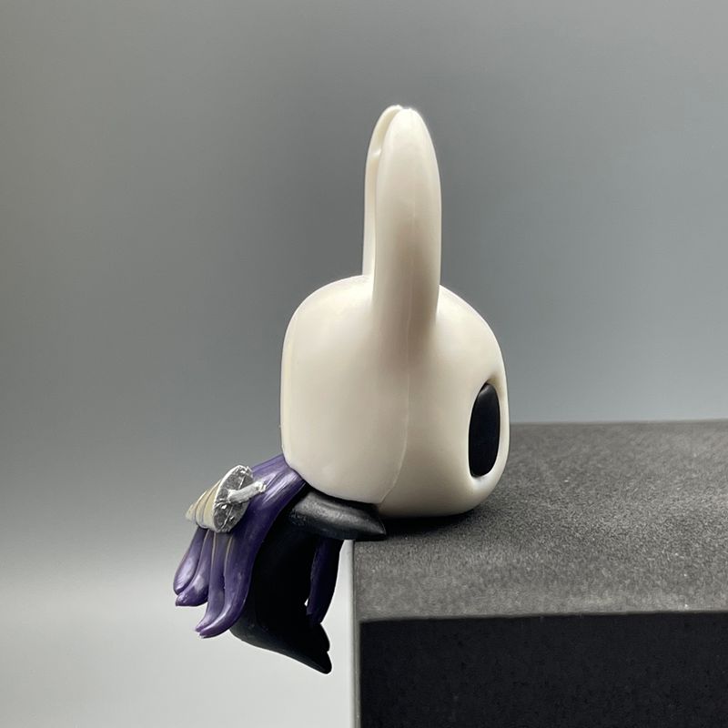 Custom Hollow Knight Peeking Figure - Monitor Sitter & Car Screen Ornament