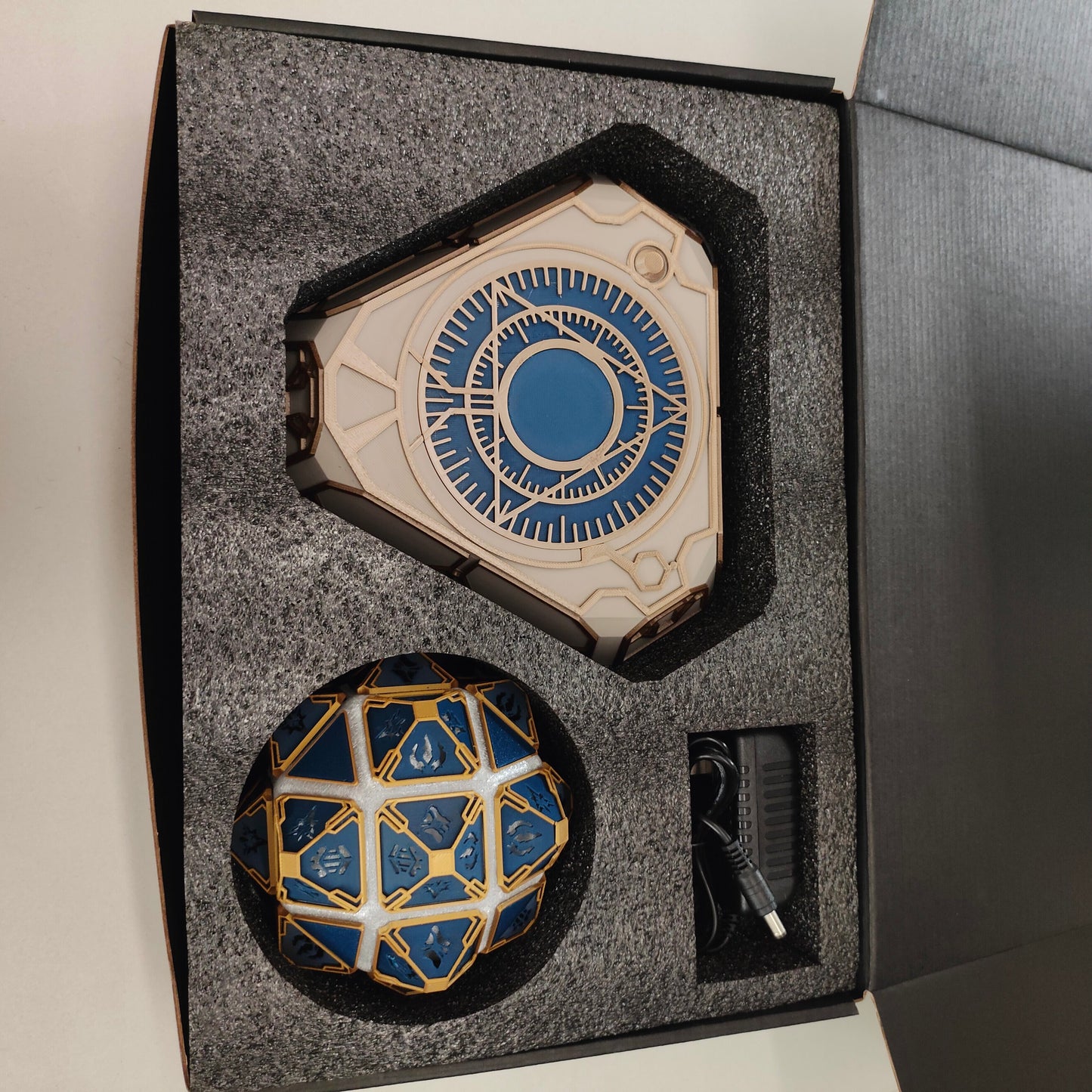 Levitating Hextech Core: Sci-Fi Desktop Art & Tech Gift for Men