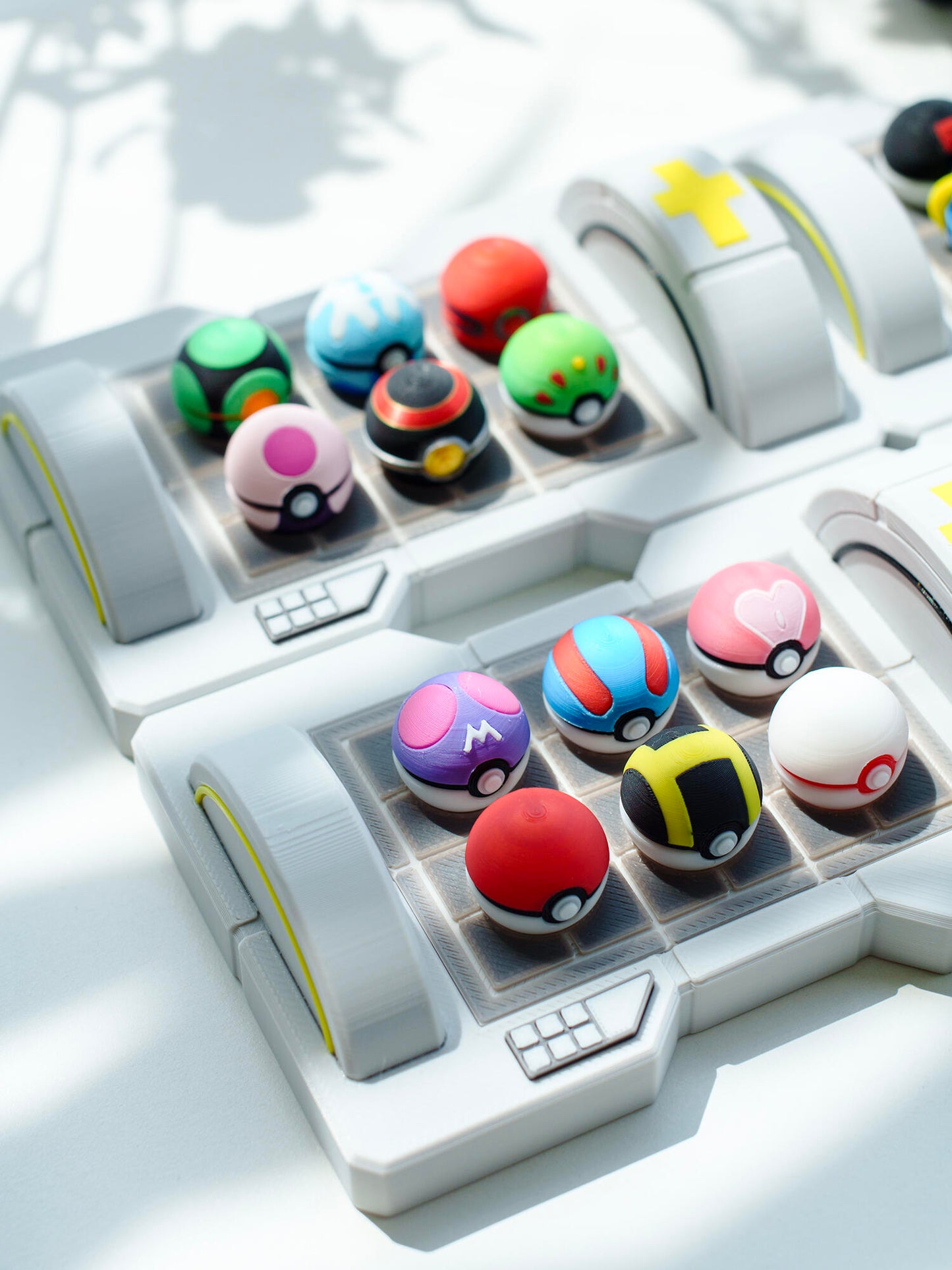 Miniature 15mm Poké Ball Replicas - Ultra Tiny Collectible Figures