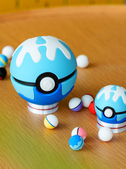 3D Printed Magnetic Poké Ball Replica | Openable Storage Prop Box (7.2cm)