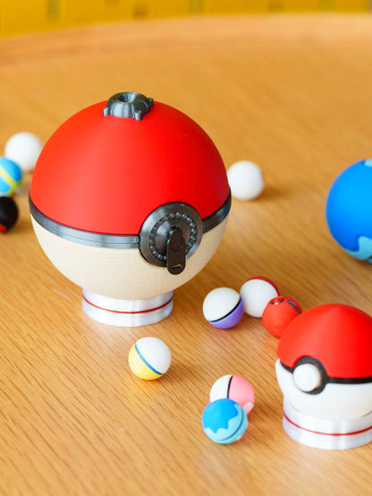 3D Printed Magnetic Poké Ball Replica | Openable Storage Prop Box (7.2cm)