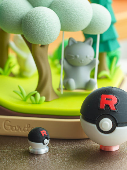 Miniature 15mm Poké Ball Replicas - Ultra Tiny Collectible Figures
