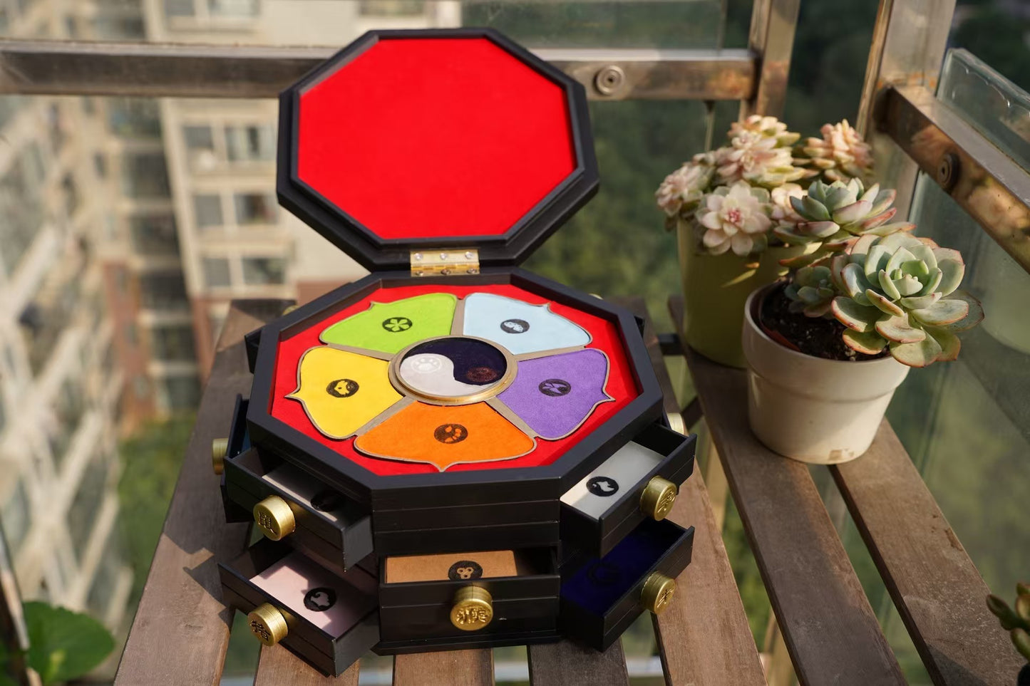 Master Fu's Chinese Miracle Box Replica - Miraculous Ladybug Cosplay Prop (25cm)